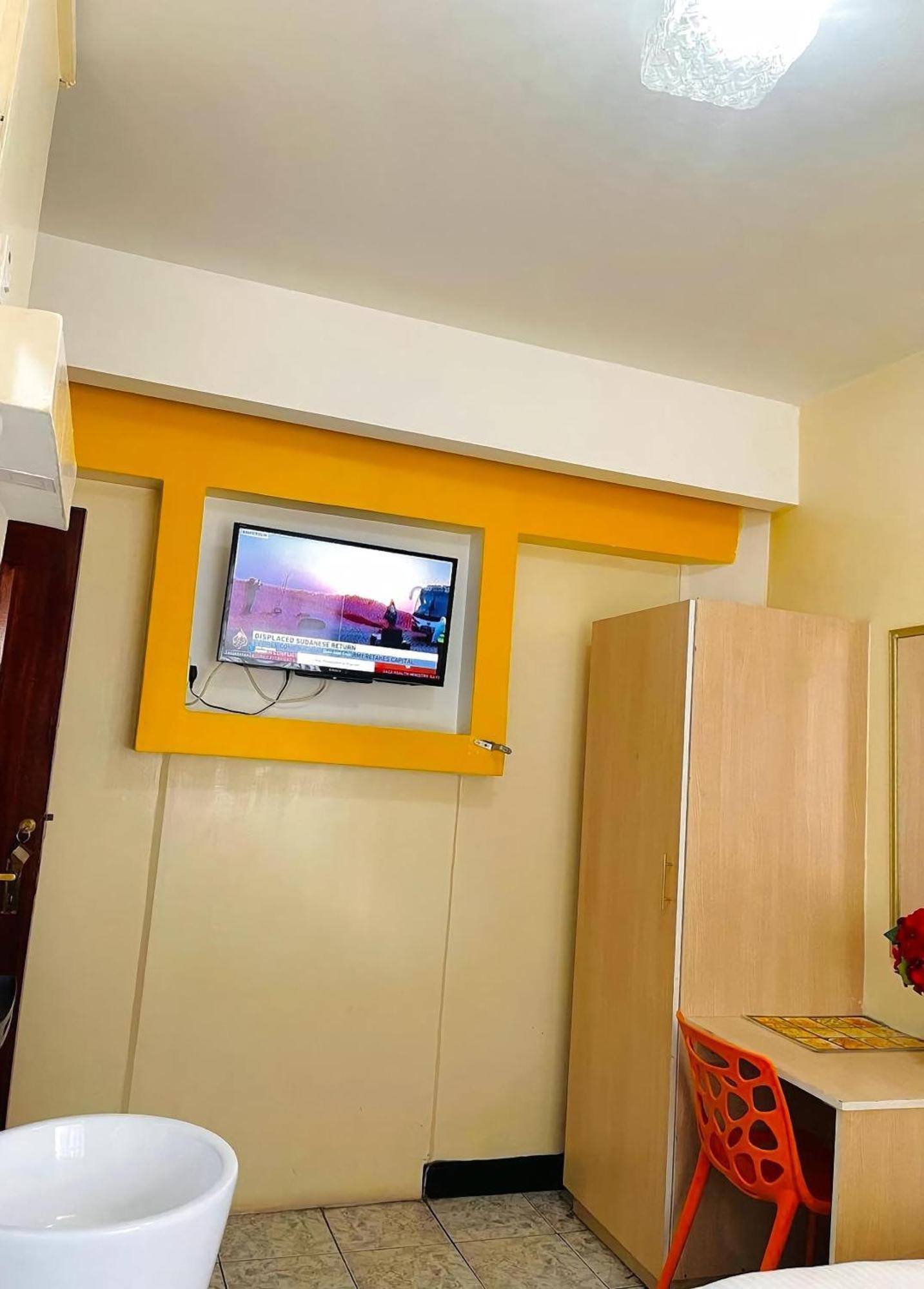Hotel Embassy Найроби Екстериор снимка